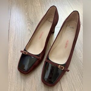 Amalfi by Rangoni Sisto BK1 Plum Suede & Patent Pumps - Pillow Feel - Size 9M
